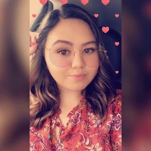 Meet your Posher, Ashleigh